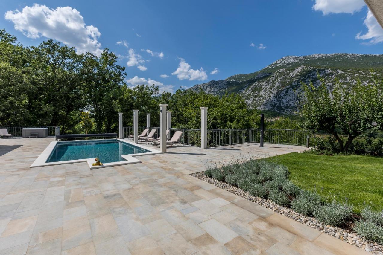 Villa Grey Stone Gata Esterno foto